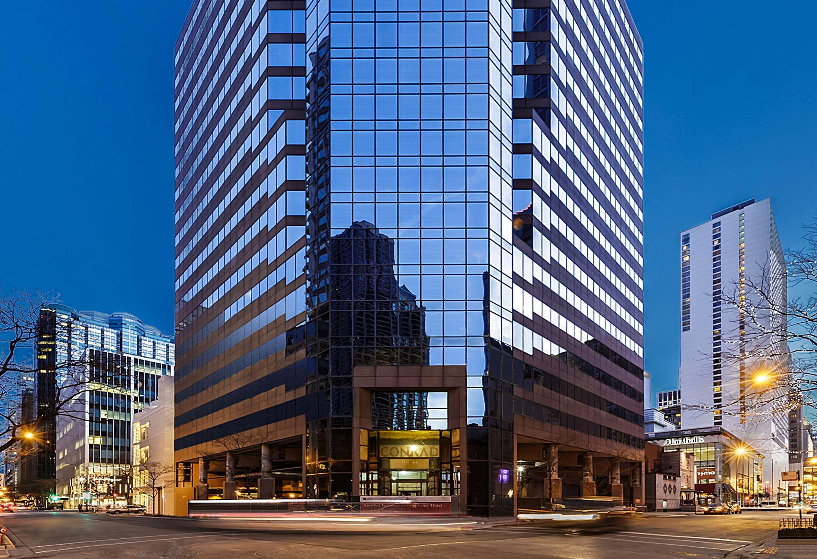 Residence Inn By Marriott Chicago Downtown Magnificent Mile Bagian luar foto