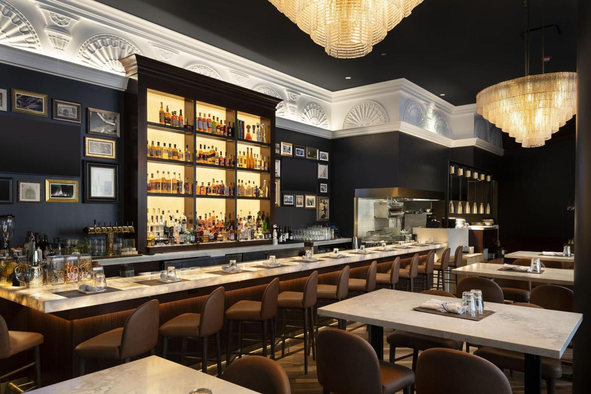 Residence Inn By Marriott Chicago Downtown Magnificent Mile Bagian luar foto