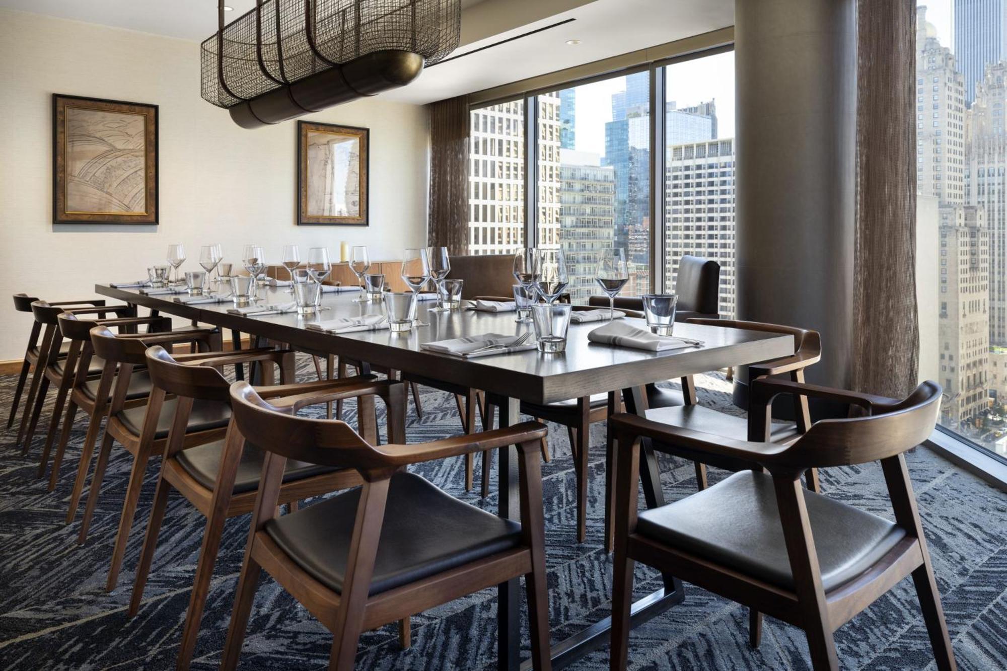 Residence Inn By Marriott Chicago Downtown Magnificent Mile Bagian luar foto
