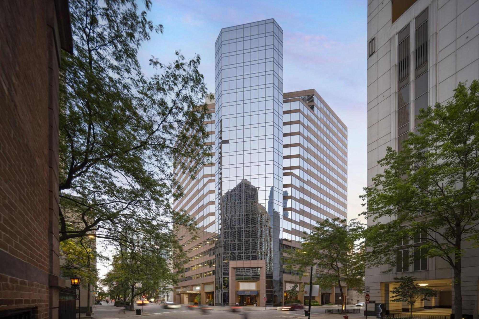 Residence Inn By Marriott Chicago Downtown Magnificent Mile Bagian luar foto